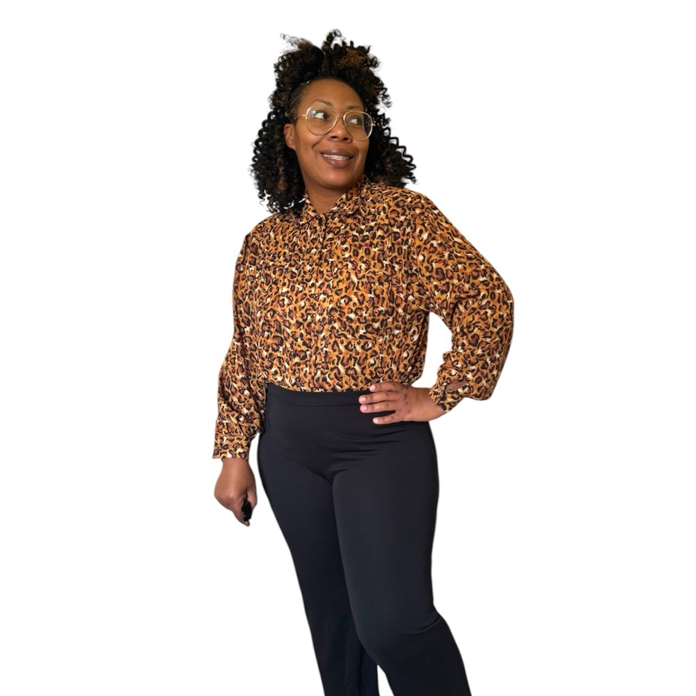 Anne Klein Blouse Leopard Print Button Front Long Sleeve